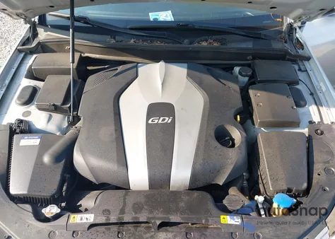 2013 Hyundai Genesis 3.8 from USA, damaged, VIN KMHGC4DD2DU221099